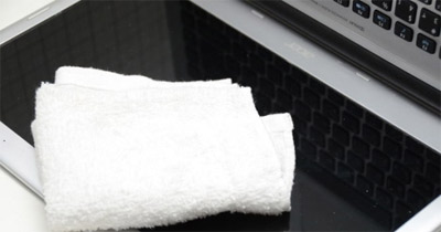 چگونه یک لپ تاپ خیس شده را نجات دهیم؟
